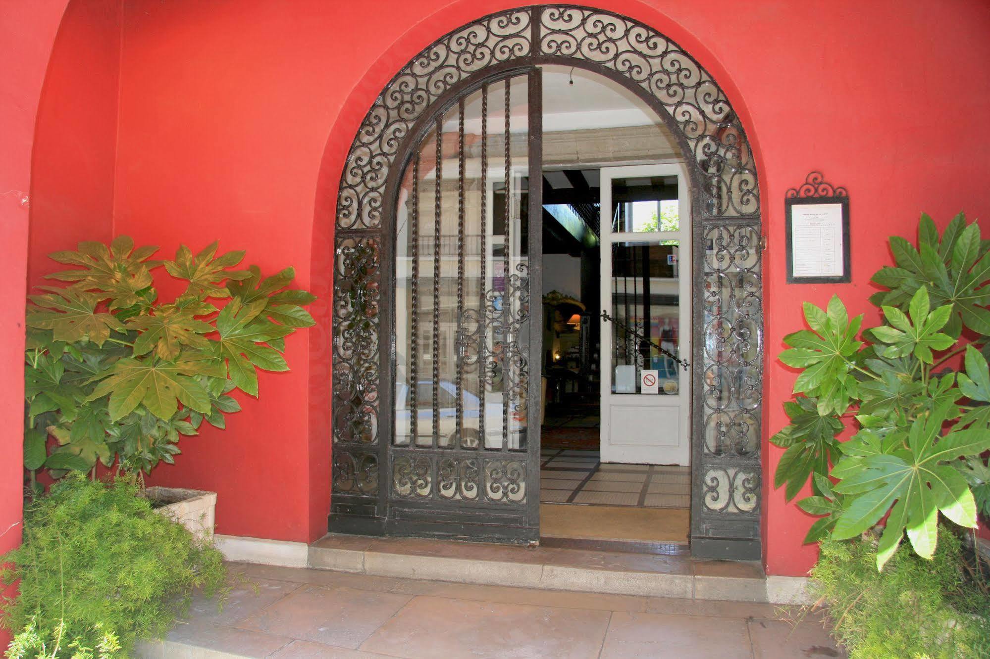 Grand Hôtel de la Poste San Juan de Luz Exterior foto